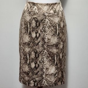 NY&CO reptile neutral pencil skirt size 6